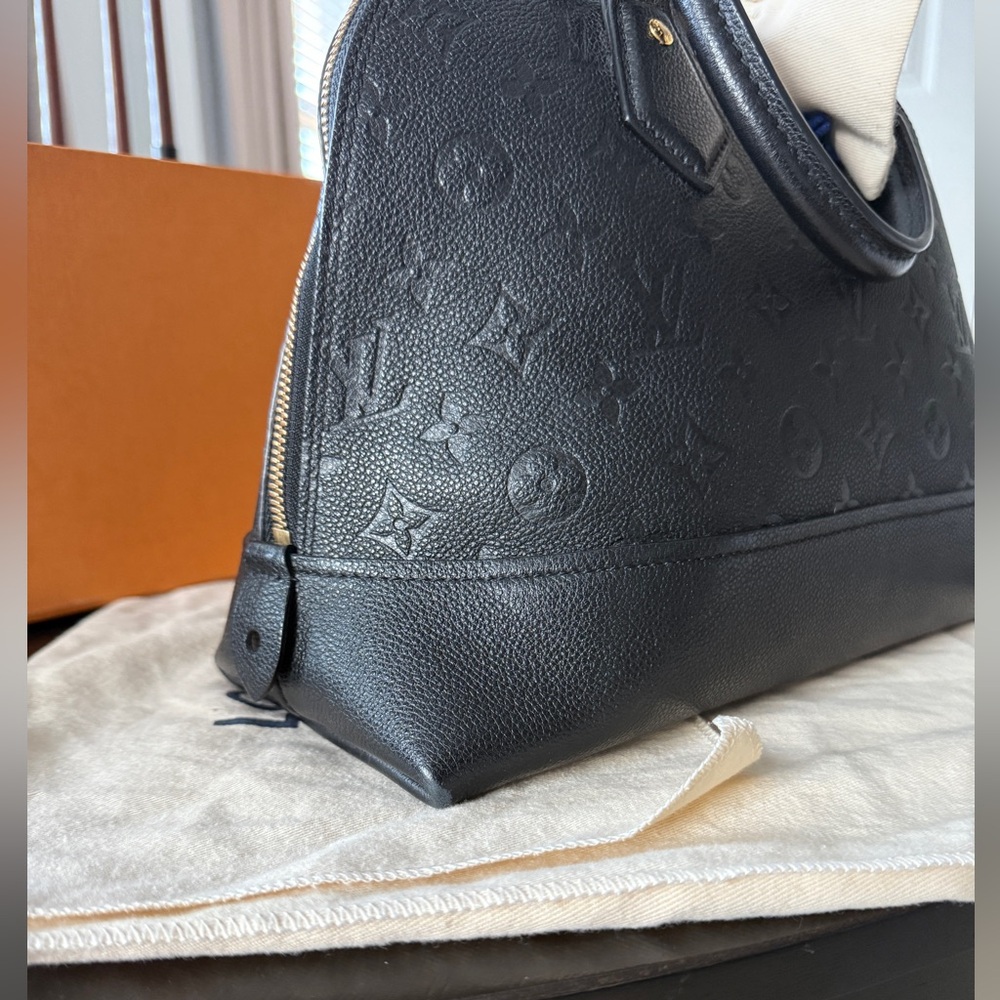 Louis Vuitton Alma PM Monogram Empreinte Leather Noir (Black) - Picture 12 of 14